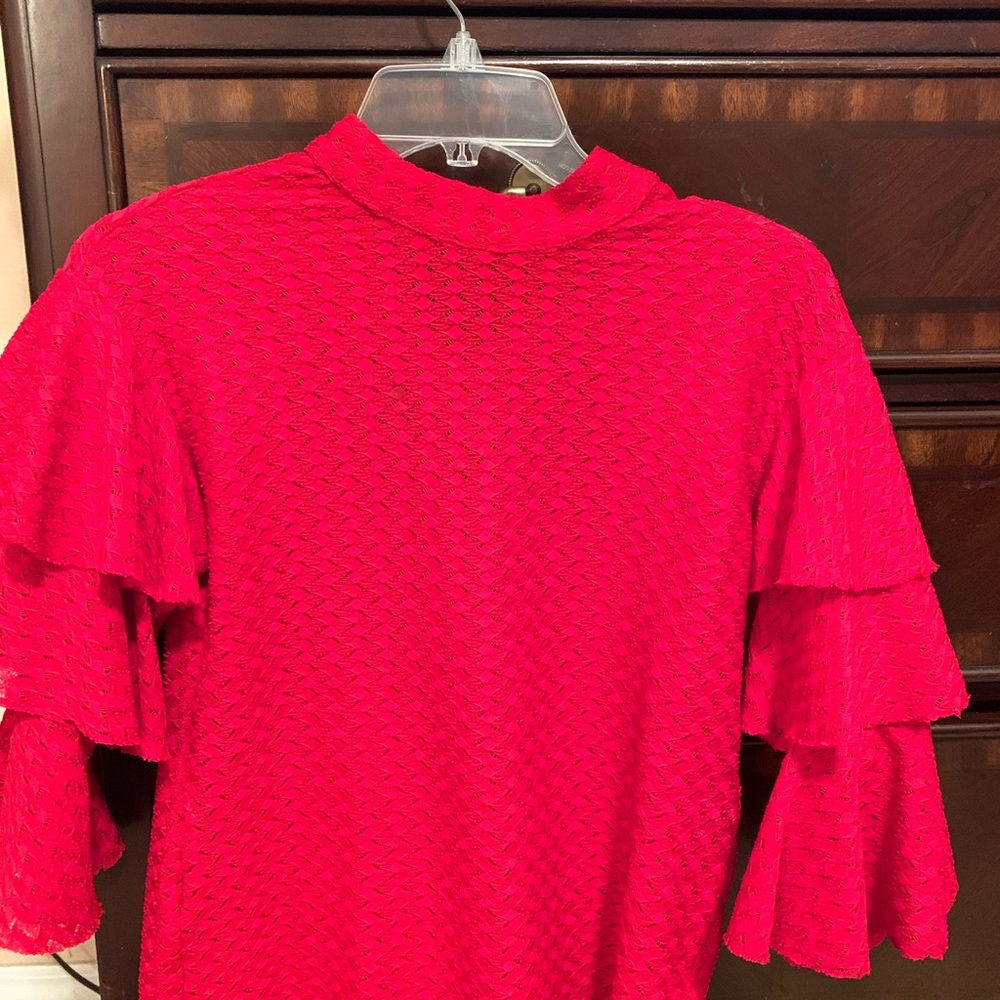 Red junior top, bell sleeves
